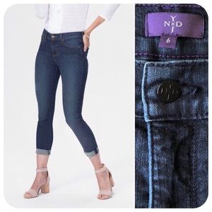 NYDJ stretch denim ankle capris EUC